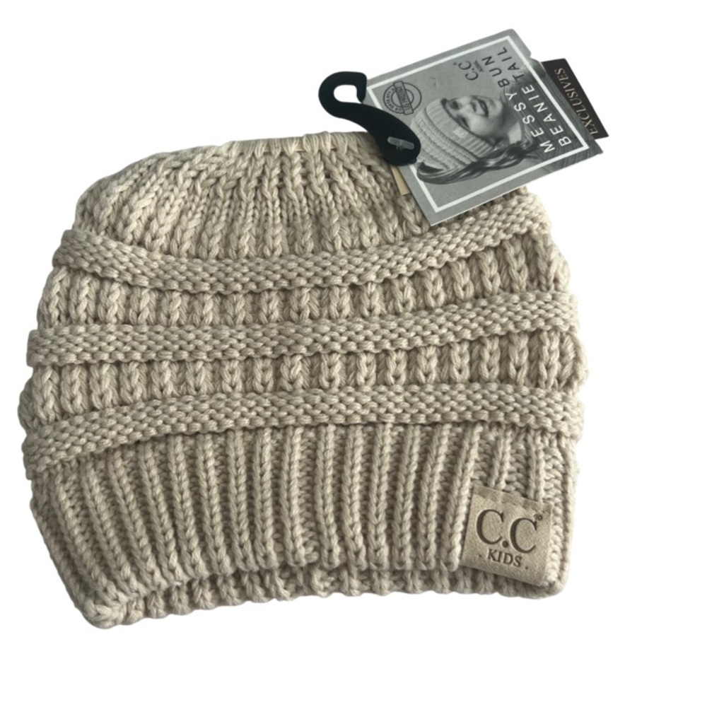 NEW C.C Boutique Exclusives Beanie Tail Knit Winter Hat Kids One Size Beige